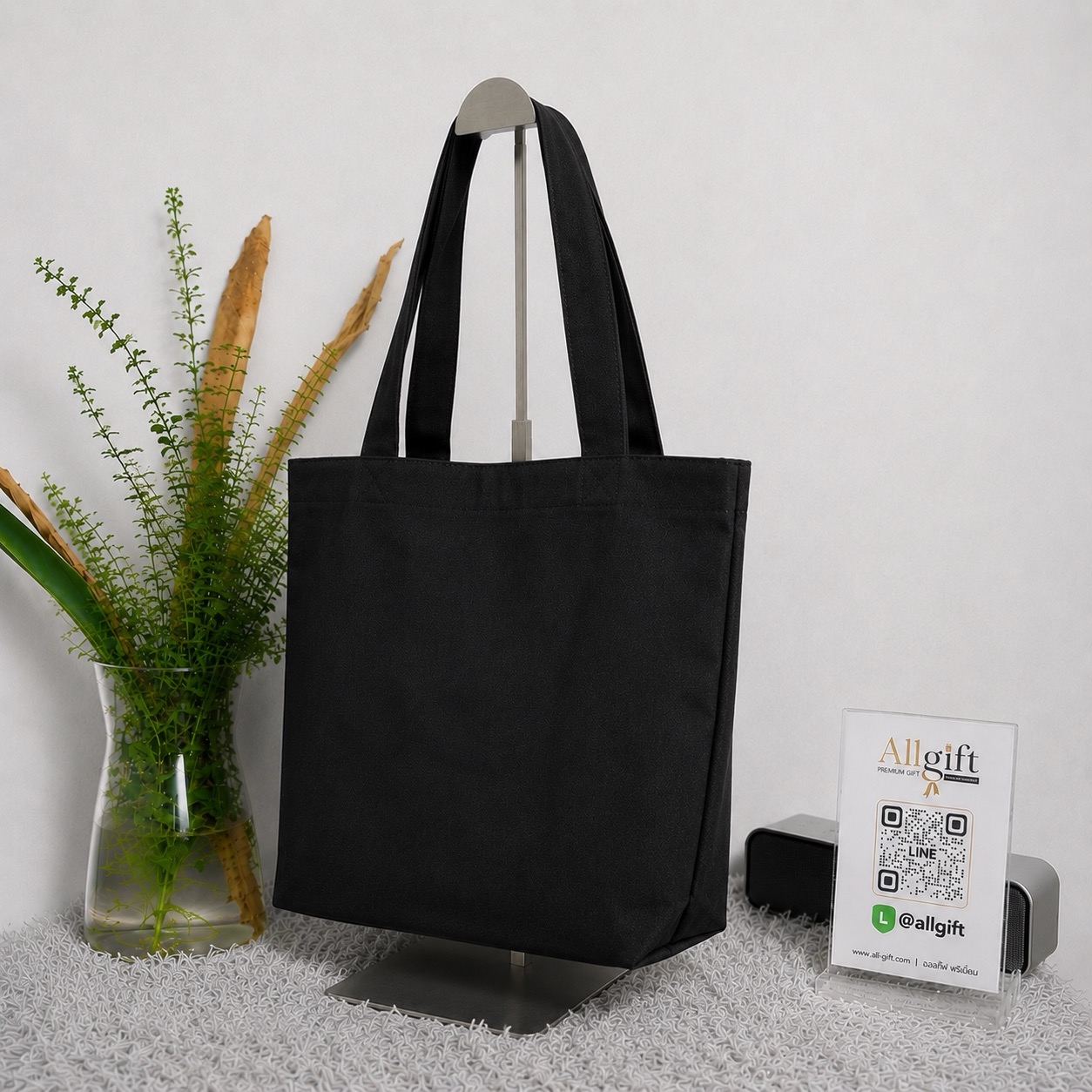 กระเป๋าผ้าแคนวาส Tote สำหรับของแจกองค์กร พร้อมผลิตและสกรีนโลโก้